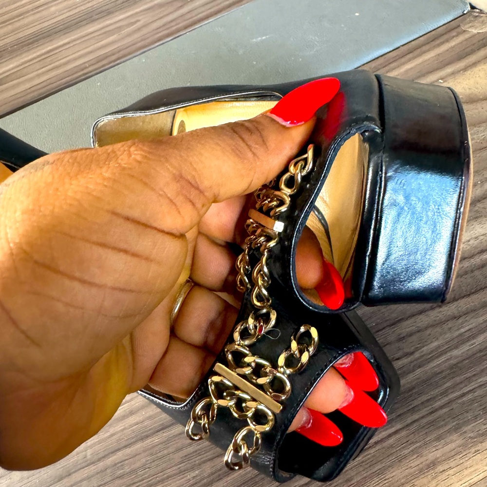 Elisabetta Franchi  37 black leather